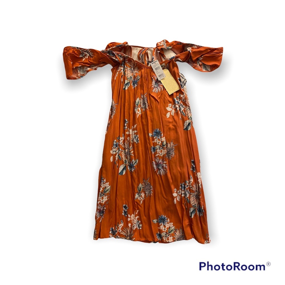 Summer dress in a beautiful coral with flower graphics brand new never worn.